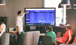 Galerija16_Corner_day