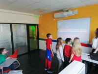 Održane karaoke u osnovnoj školi Održane karaoke u osnovnoj školi