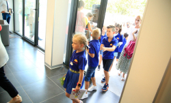 Prvi dan škole 83 Prvi dan škole 83