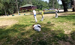 Učenik je pao tokom trke u džakovima