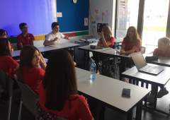 Kako se uči o legalnim procesima u Savremenoj?