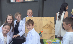 54BAA132-E171-4F18-B340-F024849E1ACE_1_201_a