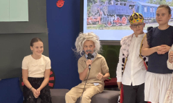 7F562000-6EE1-4CA5-AB62-D0DAE04A98F2_1_201_a