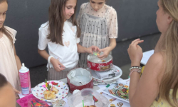 F49F0C07-0BD2-459E-ACBC-4421606F59C9_1_201_a