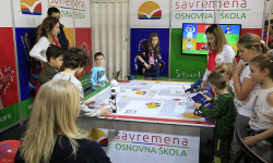 Savremena na Dečijem sajmu 12