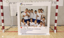 Grupna slika kao simulacija instagrama