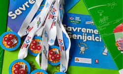 Medalje napravljene od LEGO kockica