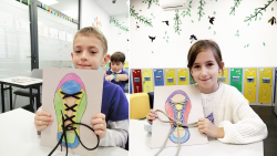 Galerija_Vezivanje_pertli4